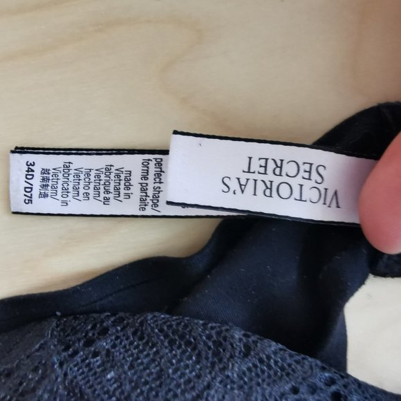 Three 34D Bras VS & La Vie en Rose - Picture 2 of 4